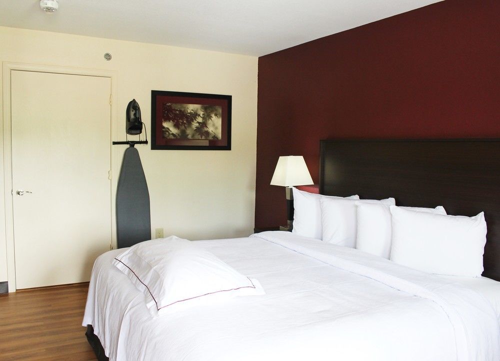 Red Roof Inn Helen Bagian luar foto